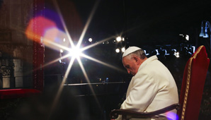 En la vigilia Pascual, el Papa bautizará a cuatro jóvenes En la vigilia Pascual, el Papa bautizará a cuatro jóvenes