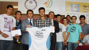 Las mujeres de la UNSJ también tendrán su torneo de fútbol Las mujeres de la UNSJ también tendrán su torneo de fútbol