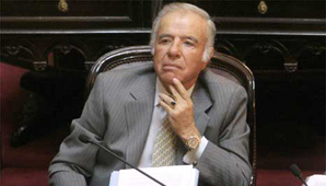 Legisladores piden la exclusión de Menem del Senado Legisladores piden la exclusión de Menem del Senado