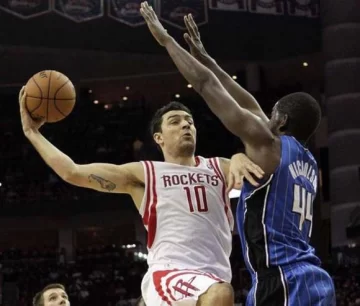 Delfino ayudó en la victoria Delfino ayudó en la victoria