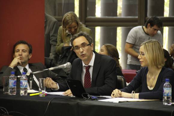 Para el Fiscal los testimonios están respaldados con documentos Para el Fiscal los testimonios están respaldados con documentos