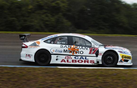 La lluvia provocó un sábado con varias apuestas La lluvia provocó un sábado con varias apuestas