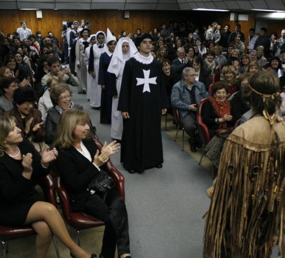 Los atuendos de época que captaron todos los flashes Los atuendos de época que captaron todos los flashes