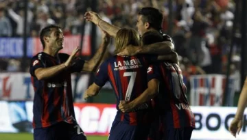 Con angustia, el Ciclón avanzó Con angustia, el Ciclón avanzó