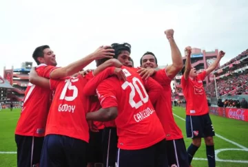 Un Caicedo intratable dejó a San Martín en coma Un Caicedo intratable dejó a San Martín en coma