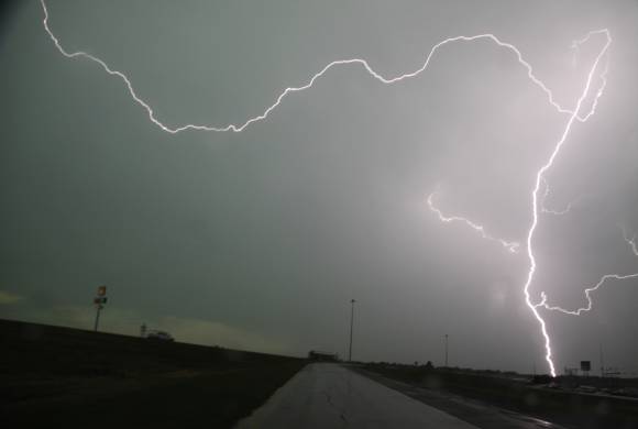 Las impactantes imágenes del paso del tornado por Oklahoma Las impactantes imágenes del paso del tornado por Oklahoma