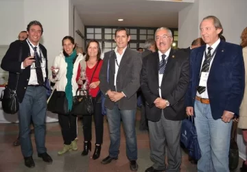 Brindis en las jornadas de Cardiología Brindis en las jornadas de Cardiología