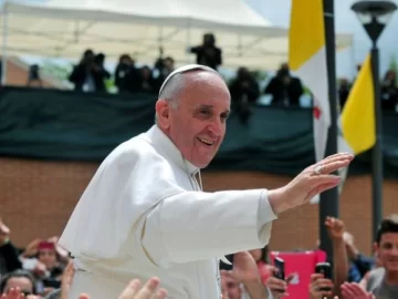 Francisco: “Nunca más el dinero por encima de la dignidad” Francisco: “Nunca más el dinero por encima de la dignidad”
