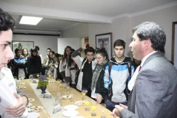 Un paseo para conocer de leyes Un paseo para conocer de leyes