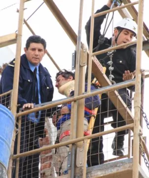 Un obrero cayó de 4 m Un obrero cayó de 4 m