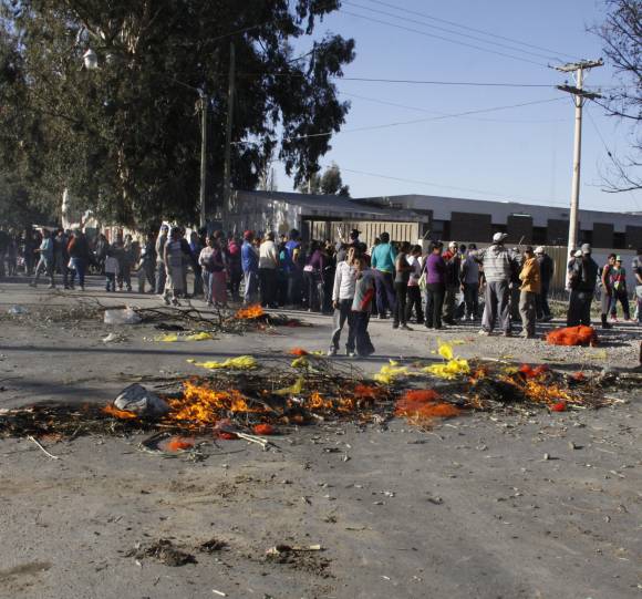 Nació como un reclamo y acabó en explosión violenta Nació como un reclamo y acabó en explosión violenta