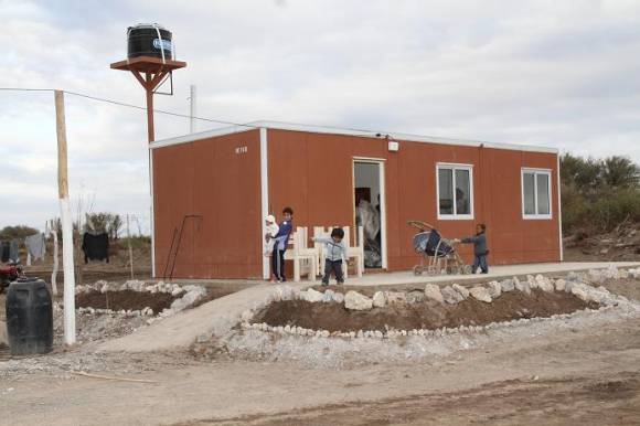 En 30 días quieren entregar las primeras casas para los damnificados de Sarmiento En 30 días quieren entregar las primeras casas para los damnificados de Sarmiento