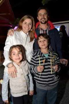 Aniversario de empresa familiar Aniversario de empresa familiar