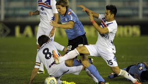 Tigre y Belgrano no se sacaron ventajas en el inicio de la fecha Tigre y Belgrano no se sacaron ventajas en el inicio de la fecha