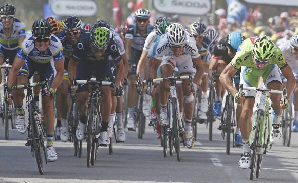 Corcega quedó atrás Corcega quedó atrás