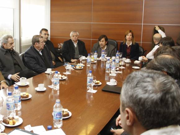 Empresarios quieren estar en comité de Pascua-Lama Empresarios quieren estar en comité de Pascua-Lama