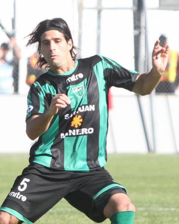 Quiere a Alderete y a Penco Quiere a Alderete y a Penco