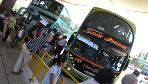 Suben un 5% los pasajes de colectivos de larga distancia Suben un 5% los pasajes de colectivos de larga distancia