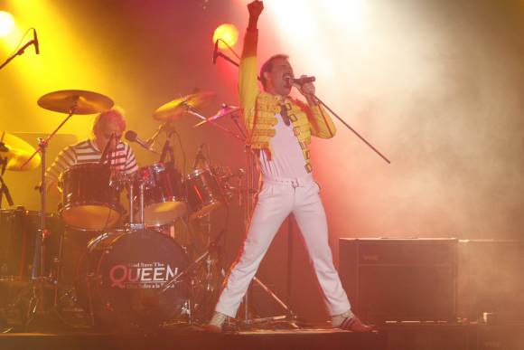 Con todo el poder de Queen Con todo el poder de Queen