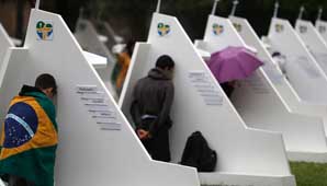 Francisco confesó a los fieles en una plaza de Río Francisco confesó a los fieles en una plaza de Río