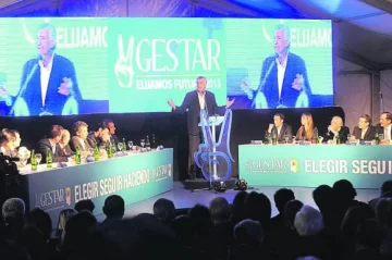 Gioja se echó al hombro la campaña por Insaurralde Gioja se echó al hombro la campaña por Insaurralde