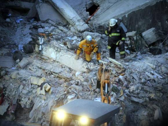 Tragedia en Rosario: sigue la búsqueda de los desaparecidos Tragedia en Rosario: sigue la búsqueda de los desaparecidos