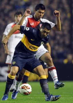 Boca, de estreno de local Boca, de estreno de local