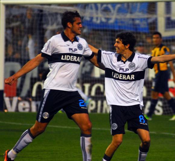 Gimnasia se hace fuerte en El Bosque Gimnasia se hace fuerte en El Bosque