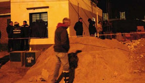 Hombre muere atascado en las rejas cuando intentaba robar Hombre muere atascado en las rejas cuando intentaba robar