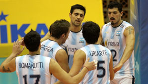 Argentina fue más que Chile en el debut del Sudamericano Argentina fue más que Chile en el debut del Sudamericano