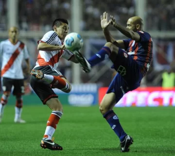 San Lorenzo derrotó a River con un polémico penal San Lorenzo derrotó a River con un polémico penal