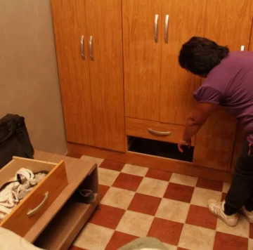 A punta de cuchillo, roban 72.000 pesos a una familia A punta de cuchillo, roban 72.000 pesos a una familia