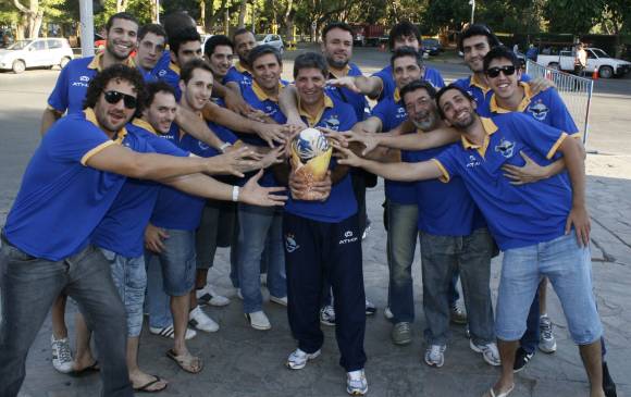 Alto vuelo en el primer ensayo Alto vuelo en el primer ensayo