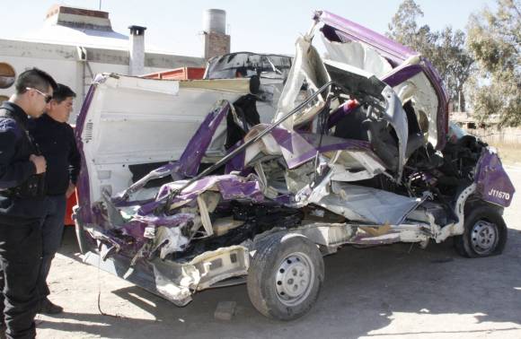 Un herido grave en choque múltiple Un herido grave en choque múltiple