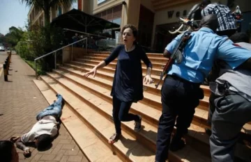 Kenia: Ejército liberó a rehenes y cercó el shopping de la masacre Kenia: Ejército liberó a rehenes y cercó el shopping de la masacre