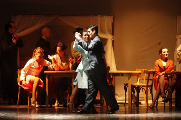 El tango floreció en las tablas El tango floreció en las tablas