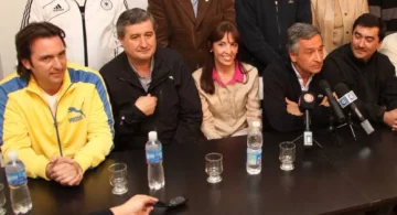 Ibarra se diferenció de sus aliados de Compromiso Federal Ibarra se diferenció de sus aliados de Compromiso Federal