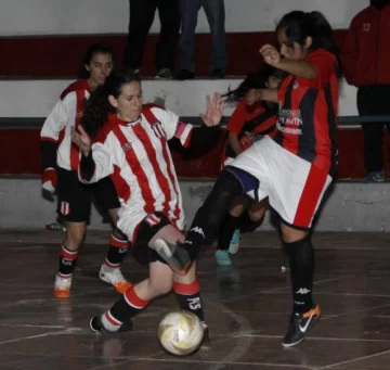 Las chicas arrancan con la segunda etapa Las chicas arrancan con la segunda etapa