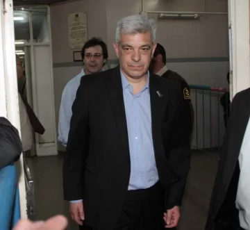 Llegaron líderes del FpV y otros enviaron su apoyo Llegaron líderes del FpV y otros enviaron su apoyo