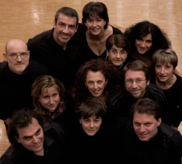 Música de aquí y de allá Música de aquí y de allá