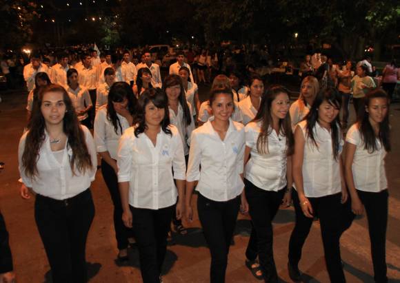 Desfile para festejar el fin de Ciclo Lectivo Desfile para festejar el fin de Ciclo Lectivo