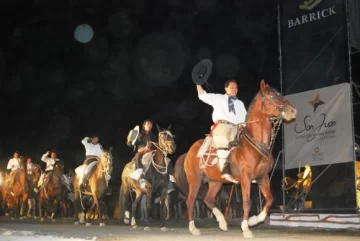Al calor de la paisanada jachallera Al calor de la paisanada jachallera