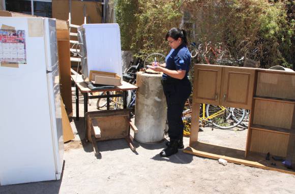 Muerte y tensión: caen 10 por robar y quemar 3 casas Muerte y tensión: caen 10 por robar y quemar 3 casas