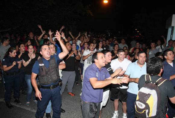 Por los desmanes, pidieron el envío de la Gendarmería Por los desmanes, pidieron el envío de la Gendarmería