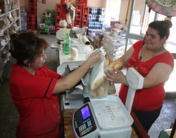 Bajó la harina pero sólo en Rawson rebajaron el pan Bajó la harina pero sólo en Rawson rebajaron el pan