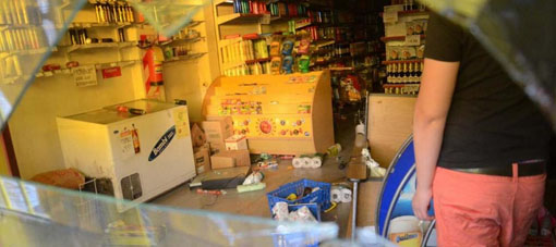 Córdoba paralizada por los saqueos y robos Córdoba paralizada por los saqueos y robos