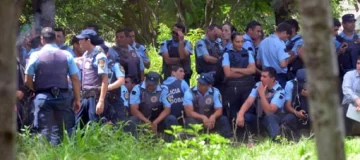 Principio de acuerdo entre los policías acuartelados y el gobierno de Córdoba Principio de acuerdo entre los policías acuartelados y el gobierno de Córdoba