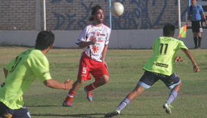Trinidad venció a Del Bono y escaló en las posiciones Trinidad venció a Del Bono y escaló en las posiciones