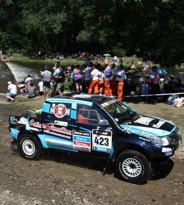 Cerdera, al escritorio Cerdera, al escritorio