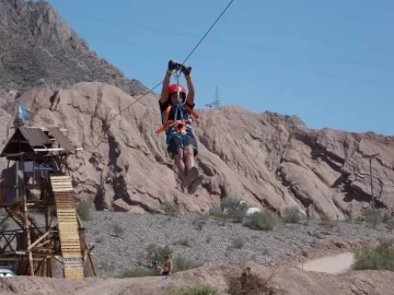 Colonias de verano: diversión y aprendizaje asegurados Colonias de verano: diversión y aprendizaje asegurados